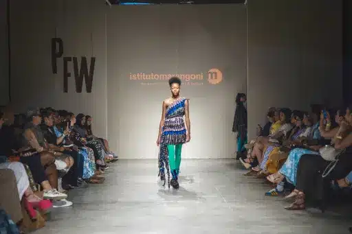 Vogue Brazil - How about studying fashion at a renowned Miami school?